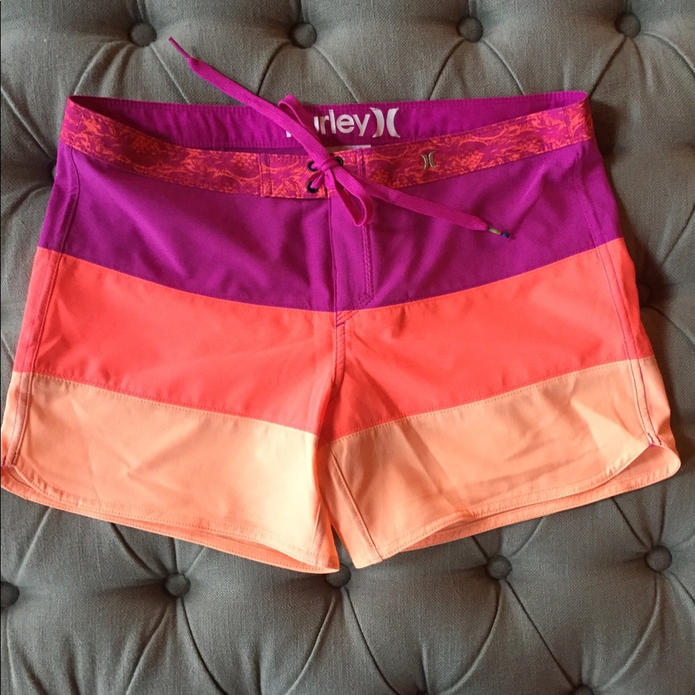 Hurley Phantom Beachrider Boardshort -women size 5